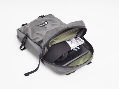 CLAST 旅行小背包