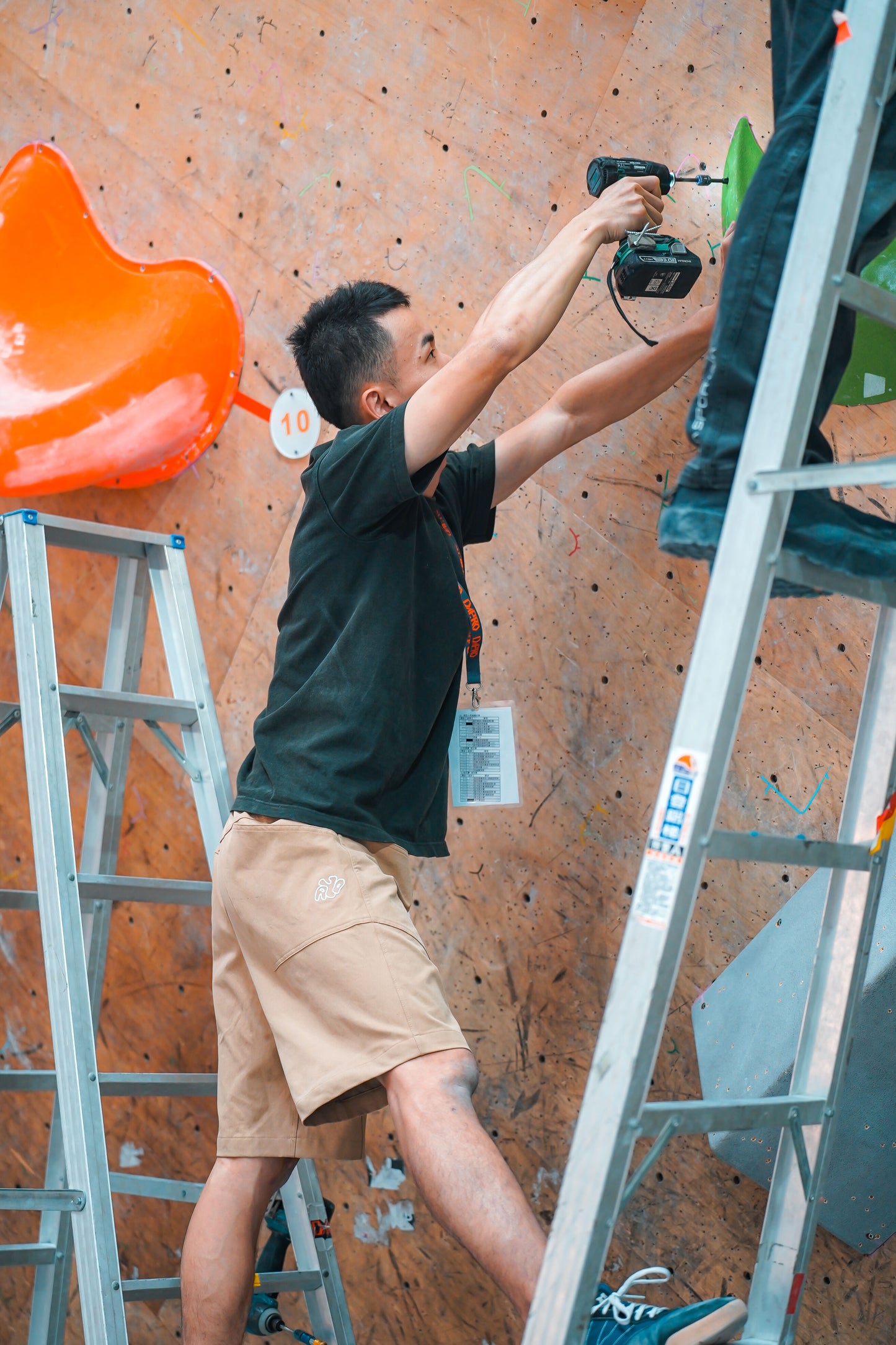 AYO Sport Crest 膝上短褲